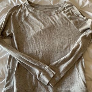 grey speckled long sleeve scoop neck top